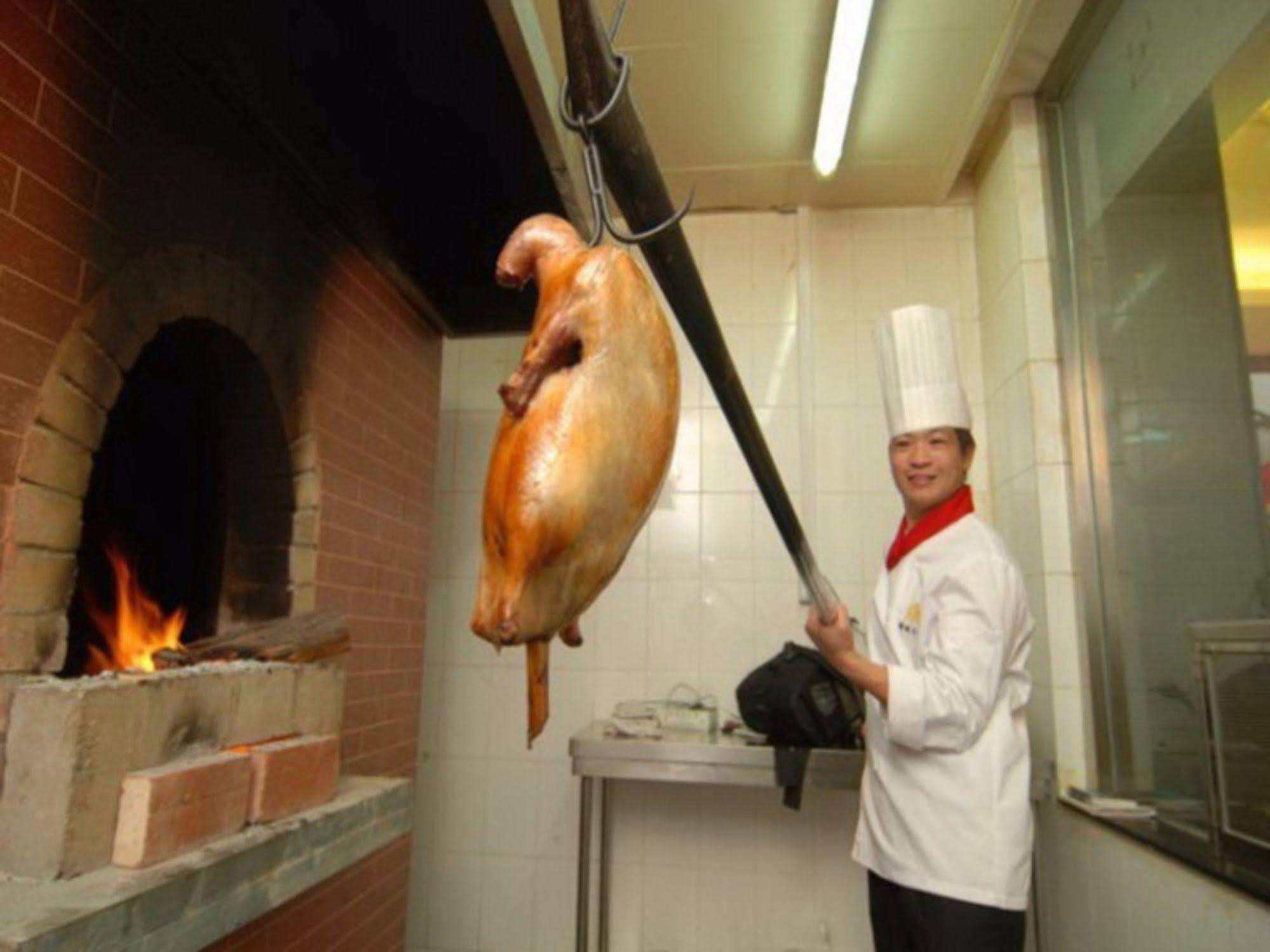 Beijing Jinlong Hotspring Hotel Exterior foto