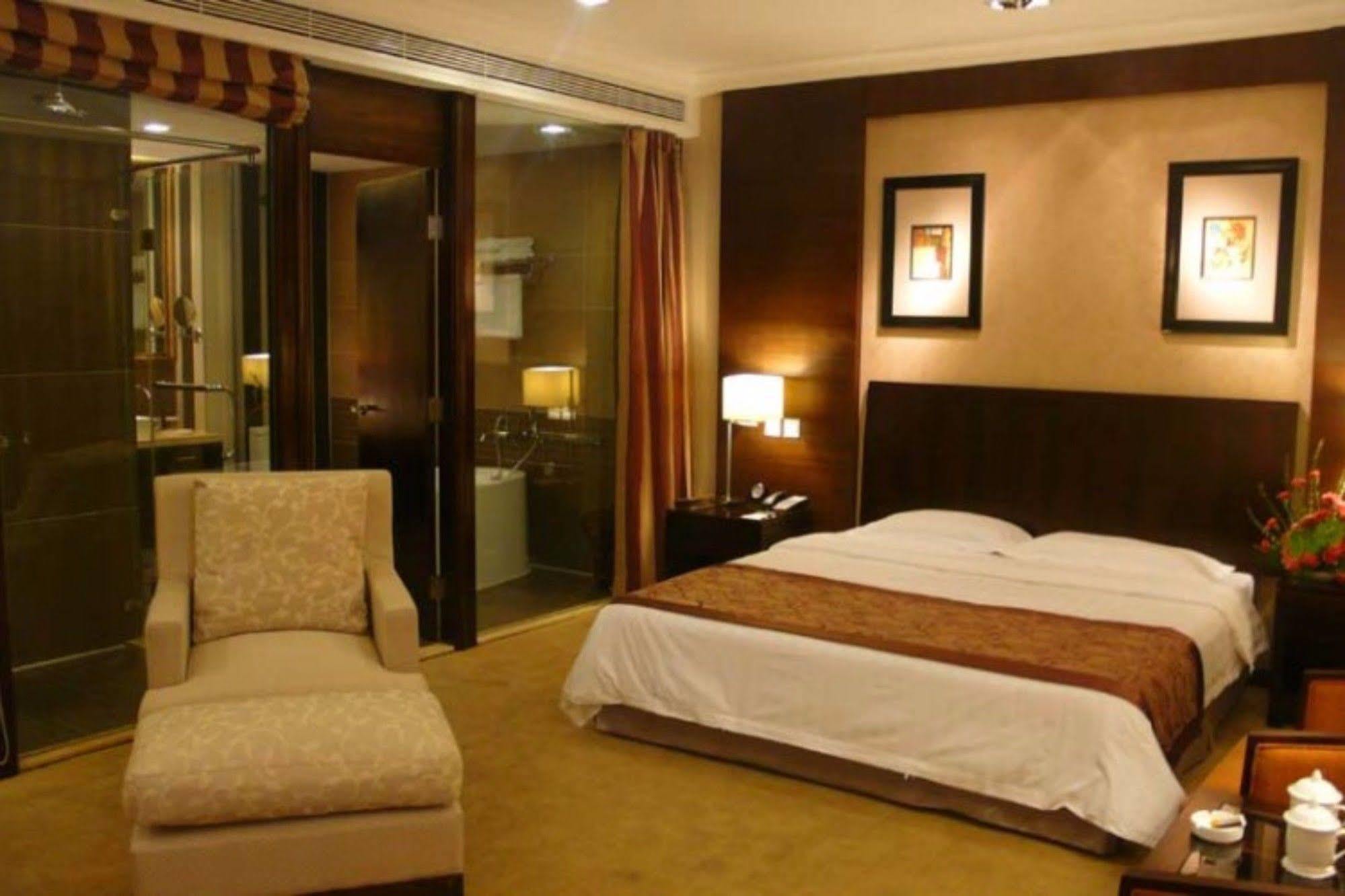 Beijing Jinlong Hotspring Hotel Exterior foto