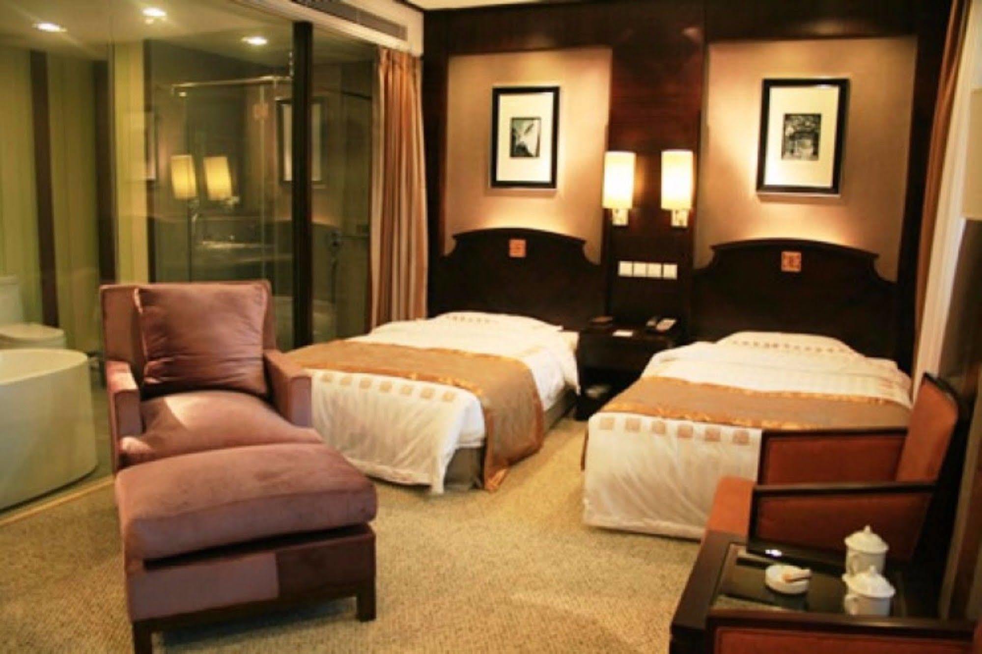 Beijing Jinlong Hotspring Hotel Exterior foto